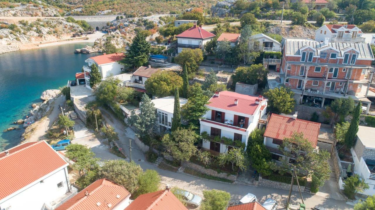 Апартаменты Penthouse Карлобаг Экстерьер фото